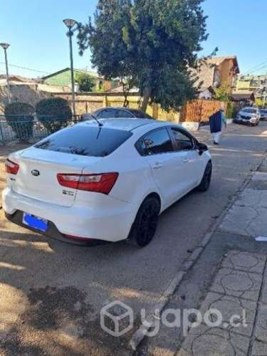 Kia rio 4 2017