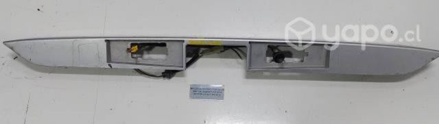 Moldura Patente Portalon (SNF104) SSangyong New Ac