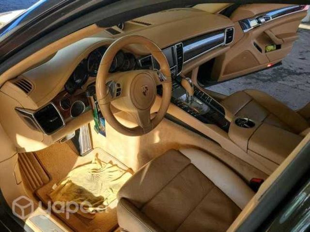 Porsche panamera 2013