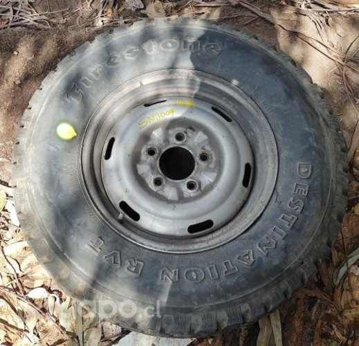 Llanta Fierro Con Neumático 245 75 R16