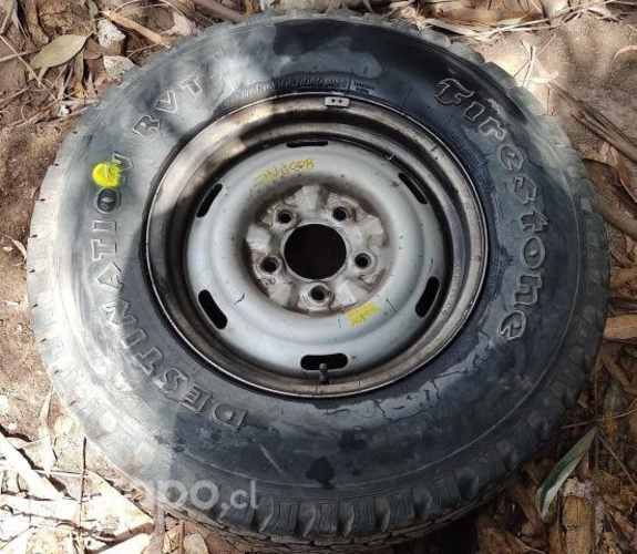 Llanta Fierro Con Neumático 245 75 R16