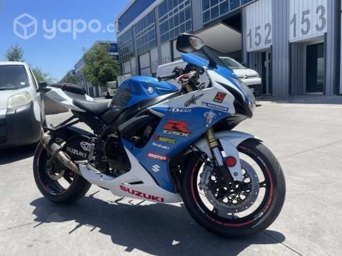 Suzuki GSXR 750