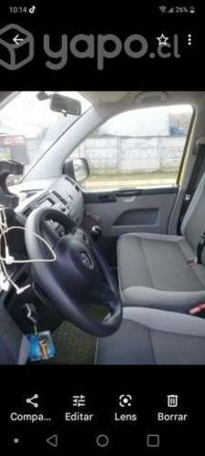 Escolar Volkswagen Transporter 2016