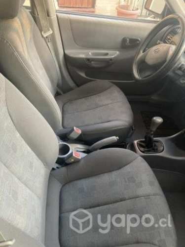 Vendo Hyundai accent 1.5 GL año 2004