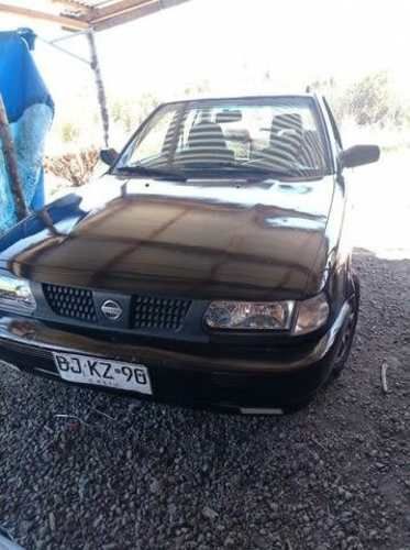 Auto V16 en buen estado