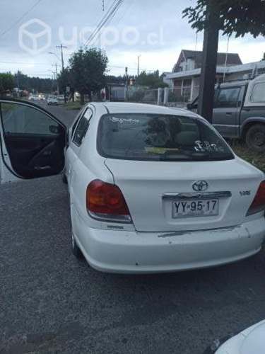 Toyota yaris 2006