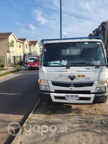 Vendo Camion Mitsubishi Canter Fuso 915
