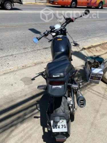 Benelli Leoncino 500 CC IMPECABLE