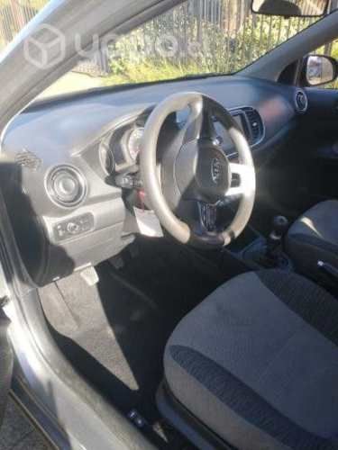 Kia motors soluto 2020