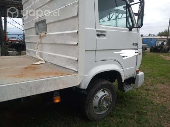 Camion Volkswagen 8.120