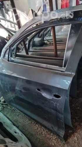 Puerta delantera izquierda hyundai tucson 2017