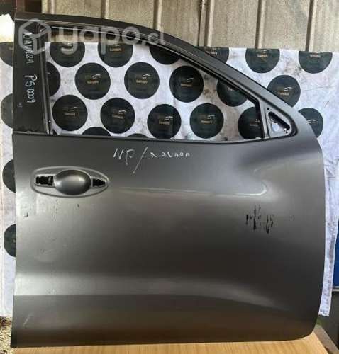 Puerta nissan navara