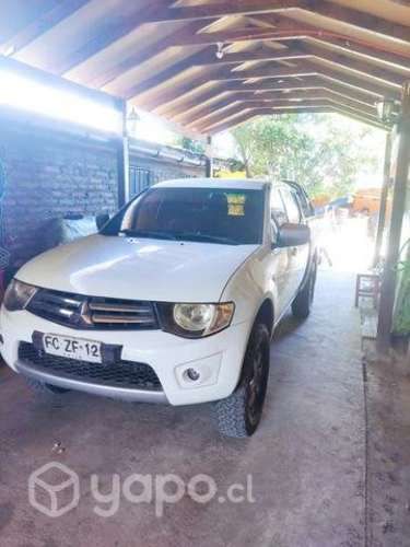 Mitsubishi l200 katana