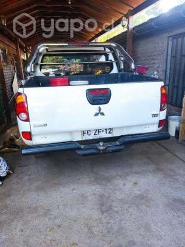 Mitsubishi l200 katana