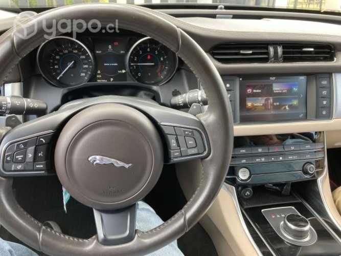 Jaguar xf 2018