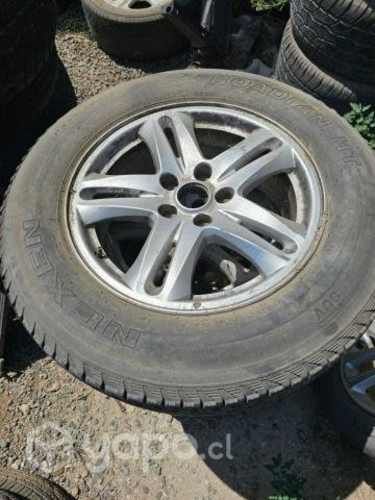 Llanta hyundai santa fe 2011