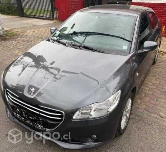 Vendo Peugeot 301 diesel, 2015, 60.000 kilómetros