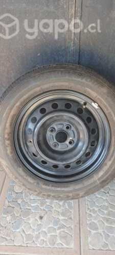 Neumatico aro 15 4x100 Bridgestone