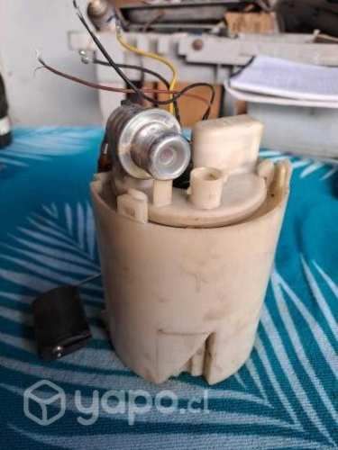 Bomba combustible i10