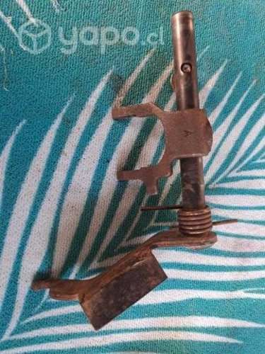 Horquilla embrague i10