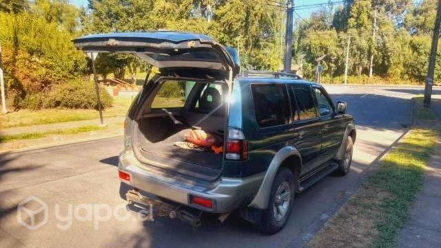 Mitsubishi montero sport 2007