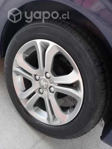 Peugeot 208 1.4 HDI 2014