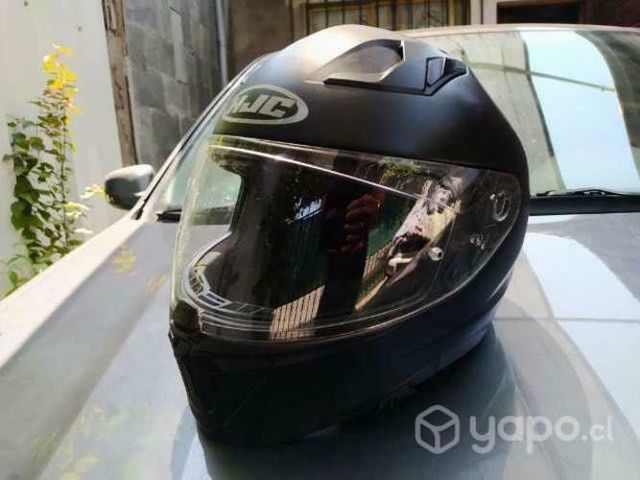 Casco HJC i70