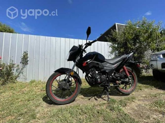 Se vende honda cb 125f twister