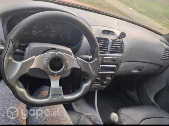 Vendo Hyundai Accent full 2003