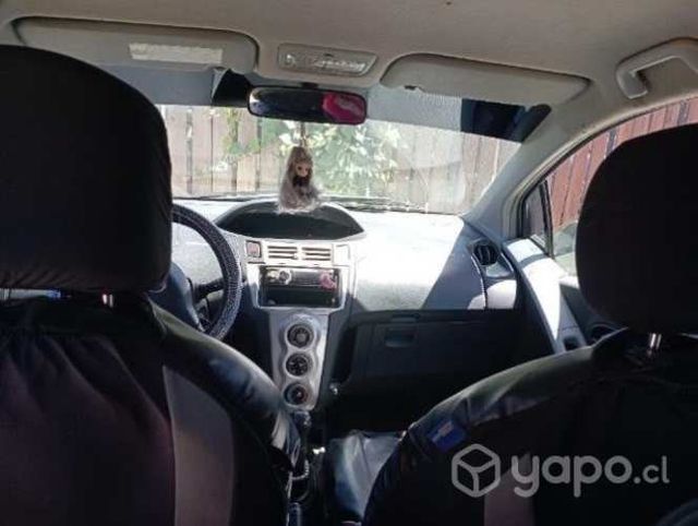 Toyota Yaris SPORT XLi 1.3