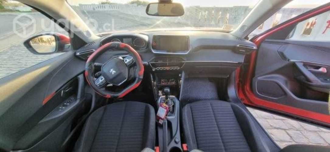 Peugeot 2008 2021