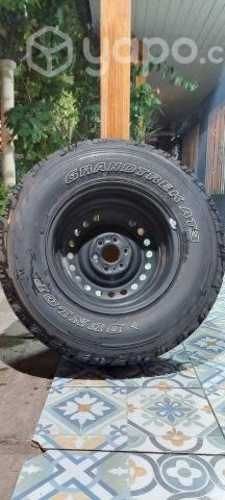 Neumático Dunlop 255 70 R16