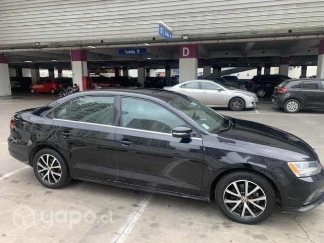 Vendo automóvil Volkswagen Bora