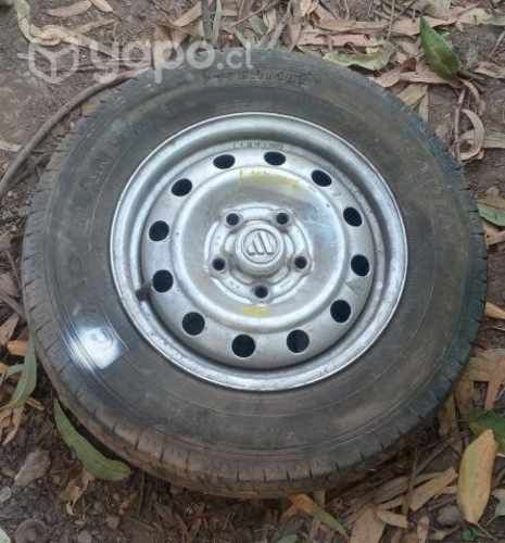 Llanta Fierro Con Neumático Foton Midi