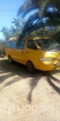 Vendo kia Besta 3.0 año 2004