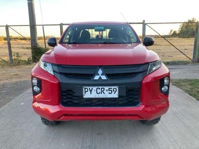 Mitsubishi l200 katana 2021