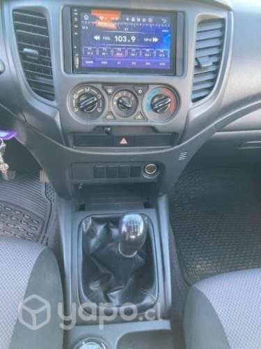 Mitsubishi l200 katana 2021