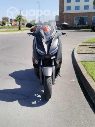 Yamaha X-Max