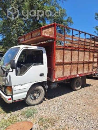 Camion chrvrolet año 2004