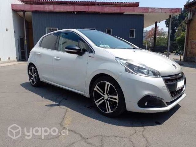Peugeot 208 gt line 2016