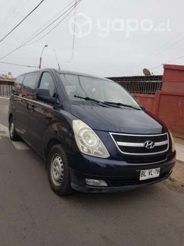 Minibus Hyundai H-1 año 2008, vendo ó permuto .