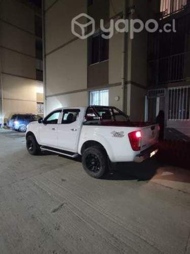 Camioneta en buenas condiciones todo al día y tran