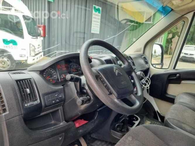 Furgón Citroën Jumper 2.0 año 2019