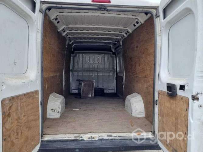 Furgón Citroën Jumper 2.0 año 2019