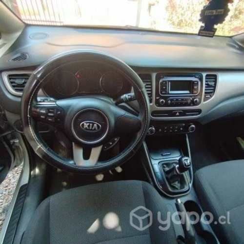 Kia Carens Full equipo