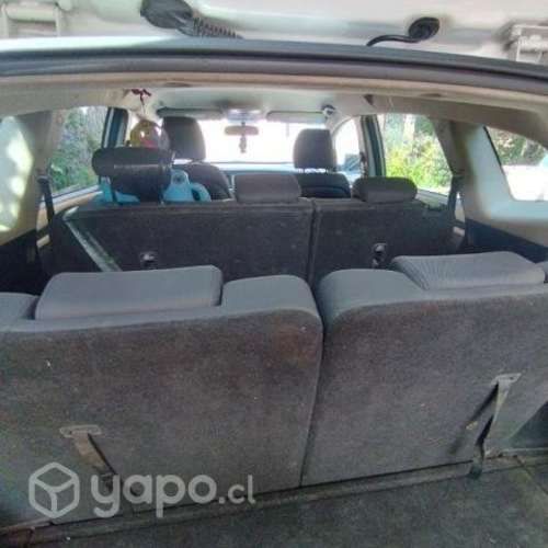 Kia Carens Full equipo