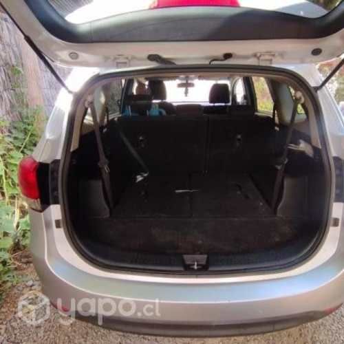 Kia Carens Full equipo