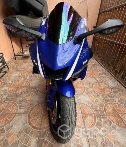 Yamaha R6