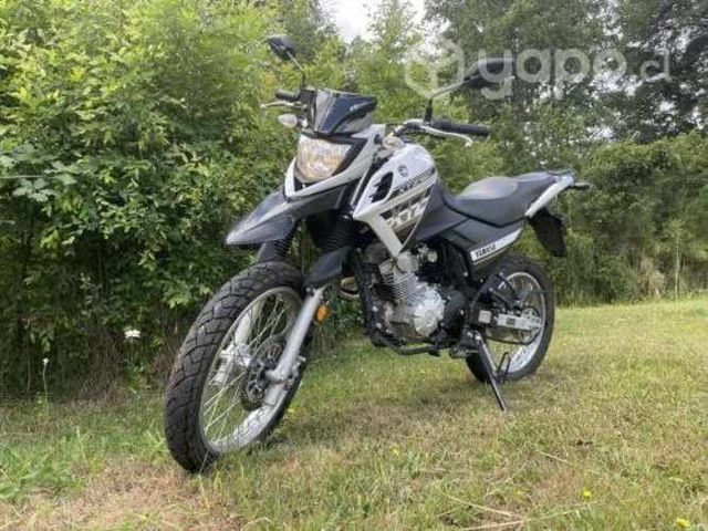 Yamaha XTZ 150 como nueva