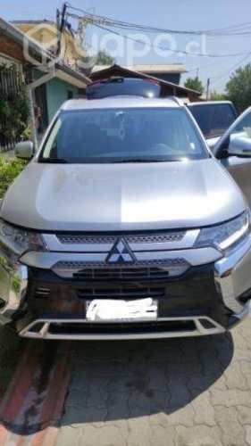 Se vende Mitsubishi Outlander